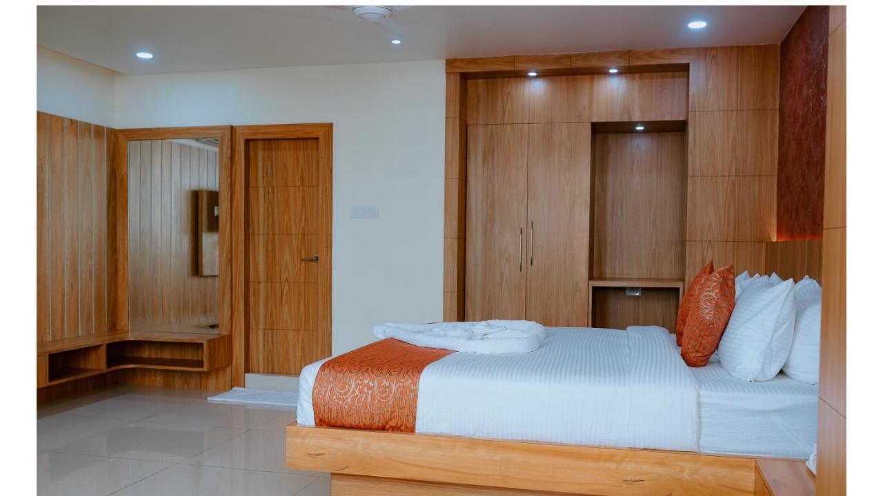 Hotel Dc Star Tarapith Ngoại thất bức ảnh