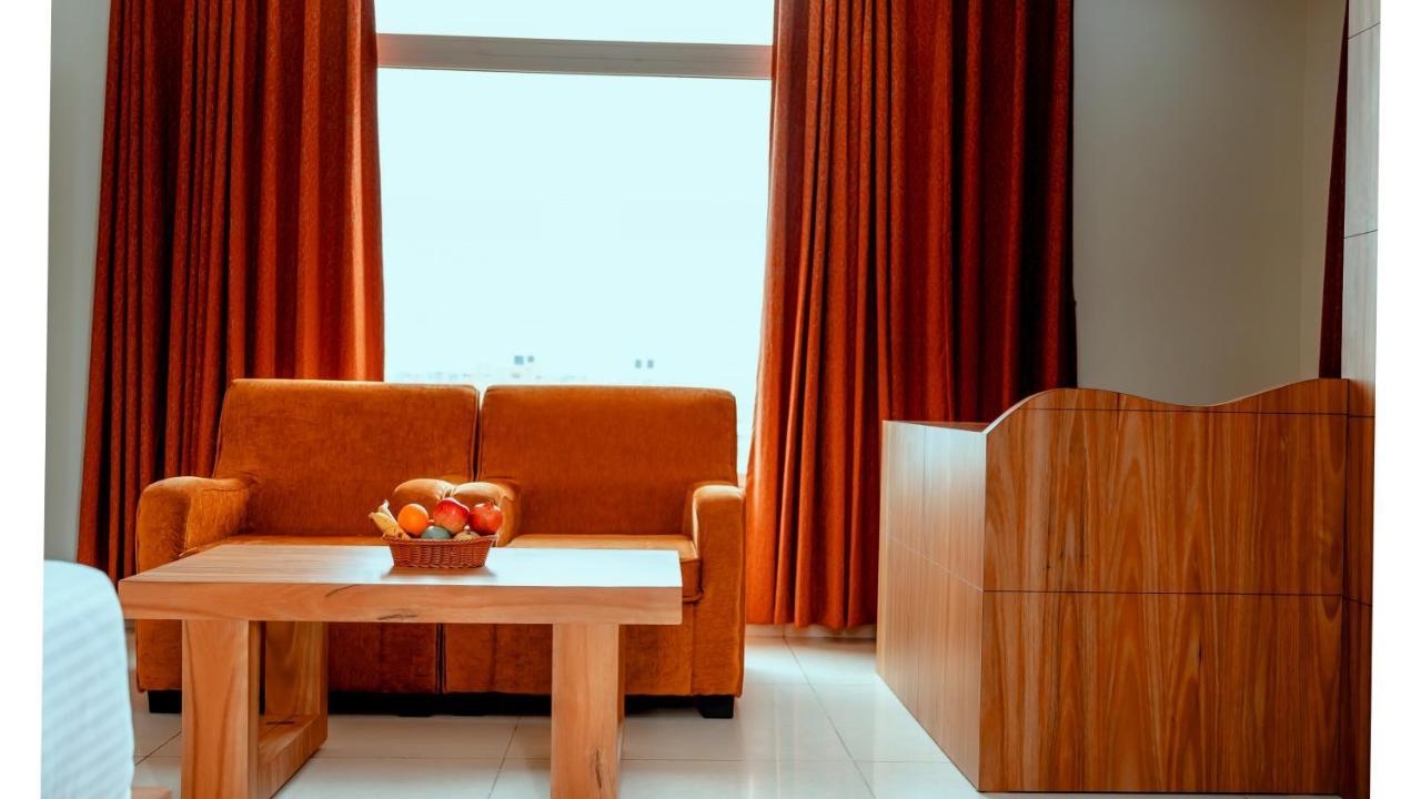 Hotel Dc Star Tarapith Ngoại thất bức ảnh