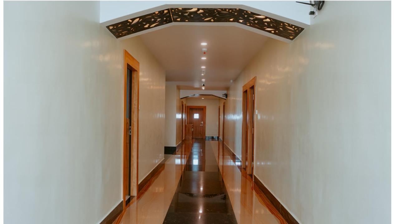 Hotel Dc Star Tarapith Ngoại thất bức ảnh
